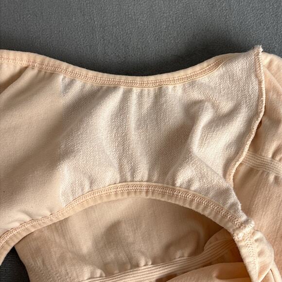 Barely There Women's XL Total Toners Ultra Firm Control Hi-Cut Brief Panty #4243 - Picture 6 of 6